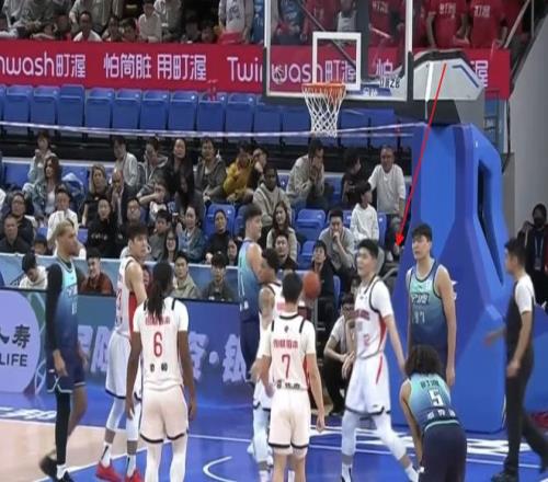 曼联对阵利,兹联,主场胜算解,一号娱乐,一号娱乐入口,一号娱乐官方入口,一号娱乐官方网址