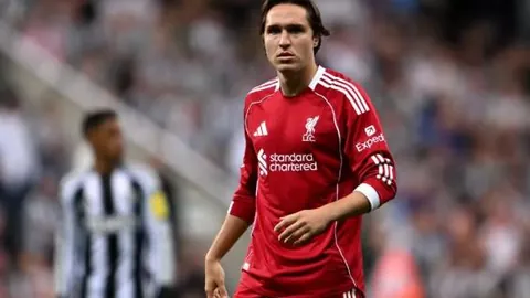 韩短道选手脱裤风波主角受重罚300万 林孝俊与黄大宪事件深度解析